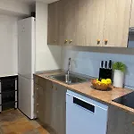 Mikaela Planta Baja-con Patio Appartement