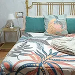 Mikaela Planta Baja-con Patio *
