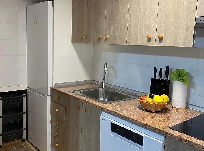 Mikaela Planta Baja-con Patio 아파트